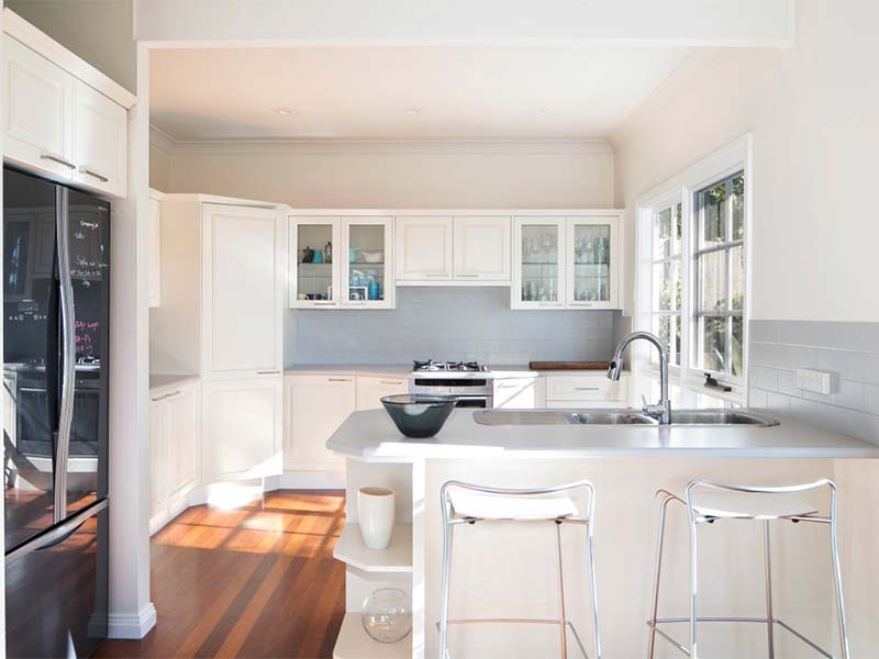 Home Buyer in North Shore Family, Sydney - Kitchen