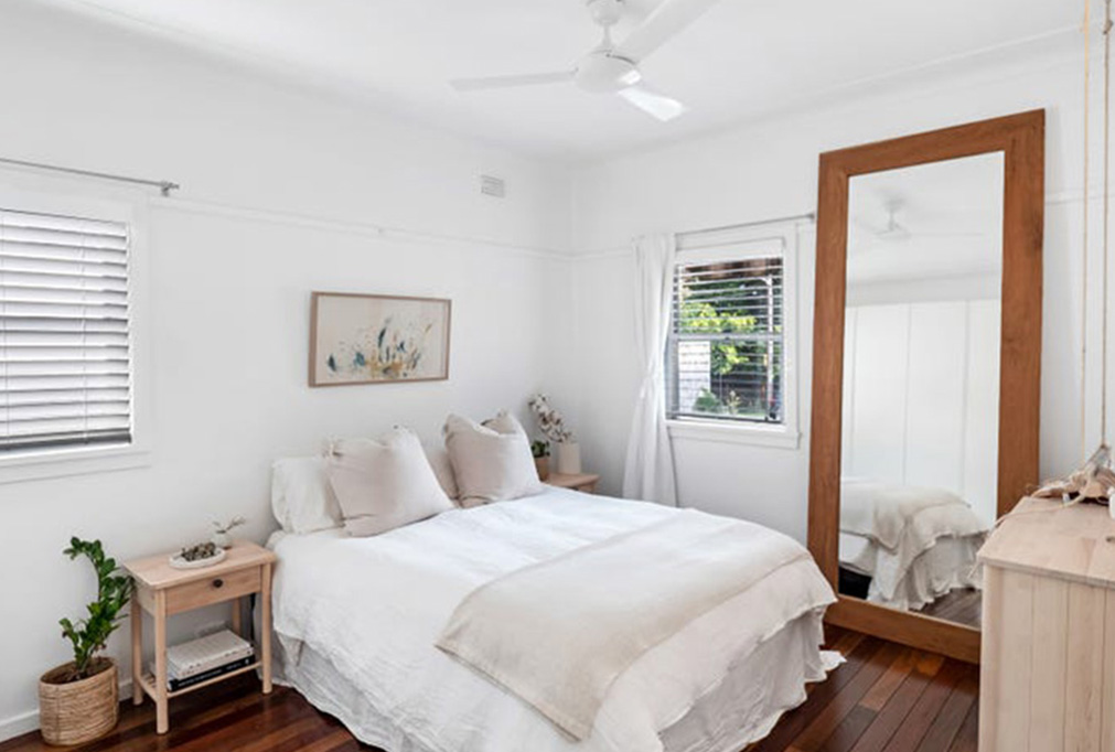 Home Buyer in Fay St, North Curl Curl, Sydney - Master Bedroom