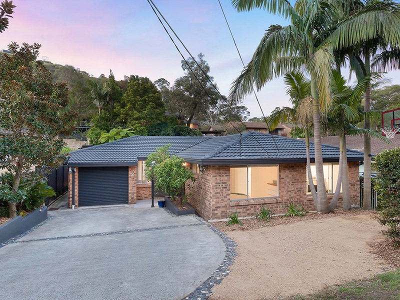 Home Buyer in Northcott Rd, Cromer, Sydney - View
